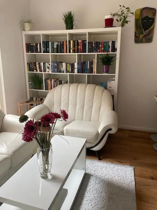 Stilvolle Wohnung Mit Terrasse/Garten Wiedeń Apartament